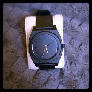 Nixon Time Teller Matte Black watch w/ Silver hand